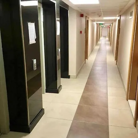 Comfortable Modern 5_star Apartment